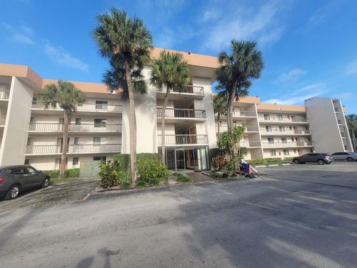 206-5917 Via Vermilya, Lake Worth, FL, 33462-2437 | Card Image
