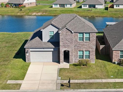 2213 N Savannah Lakes Dr, Lake Charles, LA, 70607-3926 | Card Image