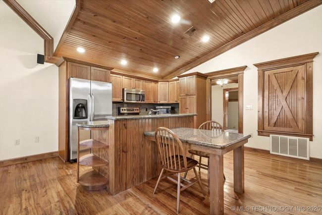 1338 E 34 Th St, House other with 2 bedrooms, 2 bathrooms and null parking in Tulsa OK | Image 10