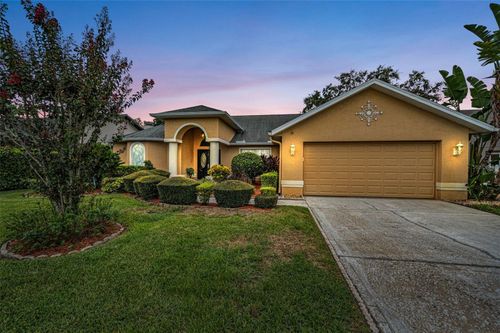 3853 Sunrise Ln, TARPON SPRINGS, FL, 34688-9025 | Card Image