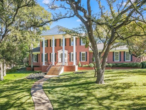 203 Wallis Dr, Rollingwood, TX, 78746-4637 | Card Image