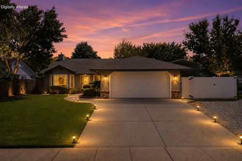1927 Airstrip Rd, Redding, CA, 96003-9311 | Card Image