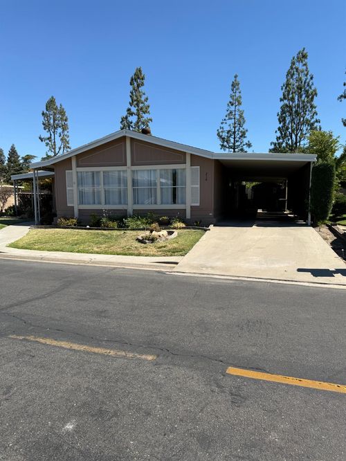 spc-216-1701 Dinuba Ave, Selma, CA, 93662-2264 | Card Image