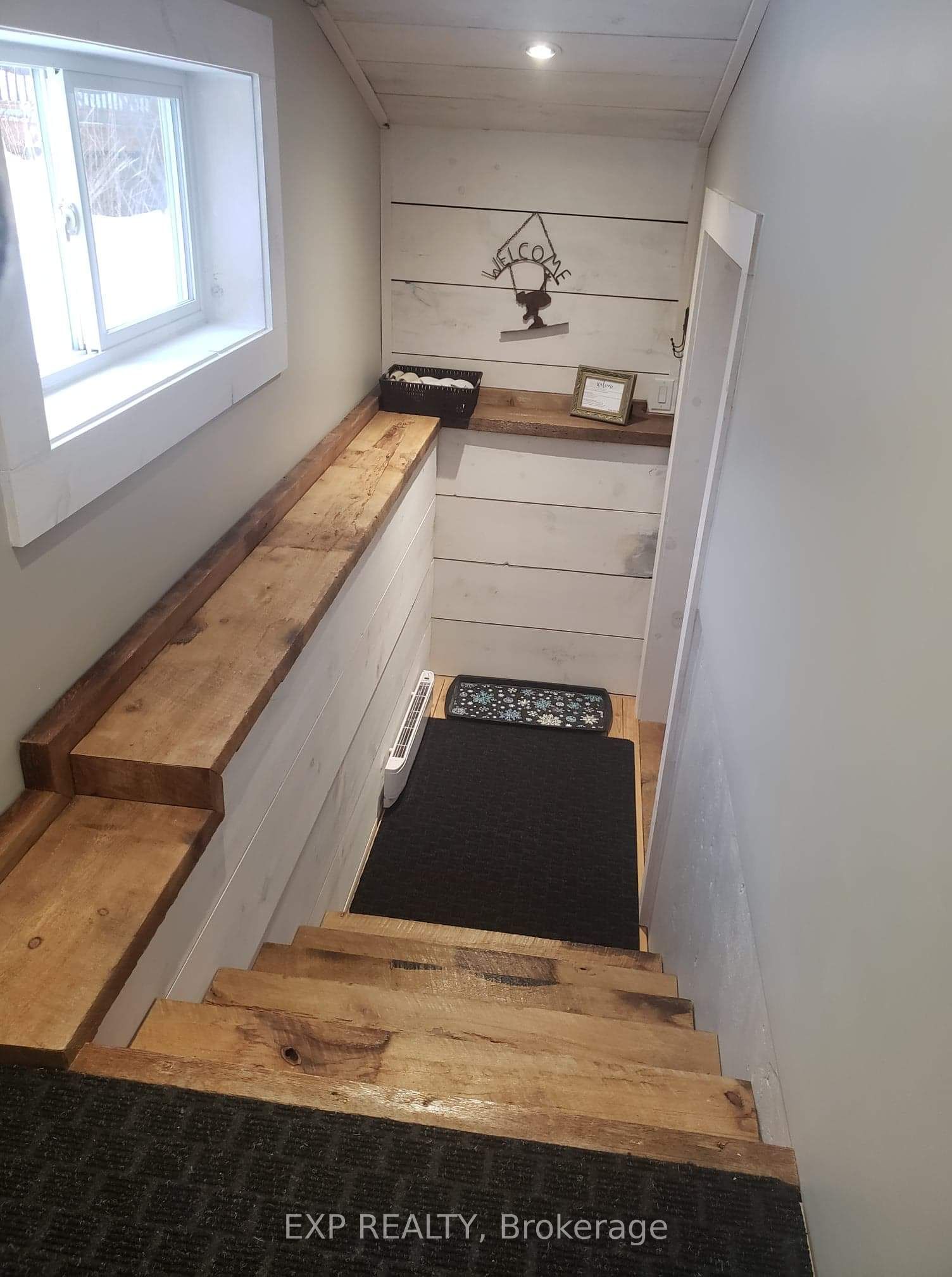 Residential Lease in Collingwood 5