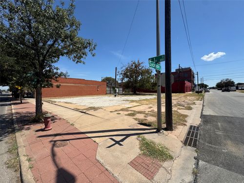 1089 S 1st St, Abilene, TX, 79602-1401 | Card Image