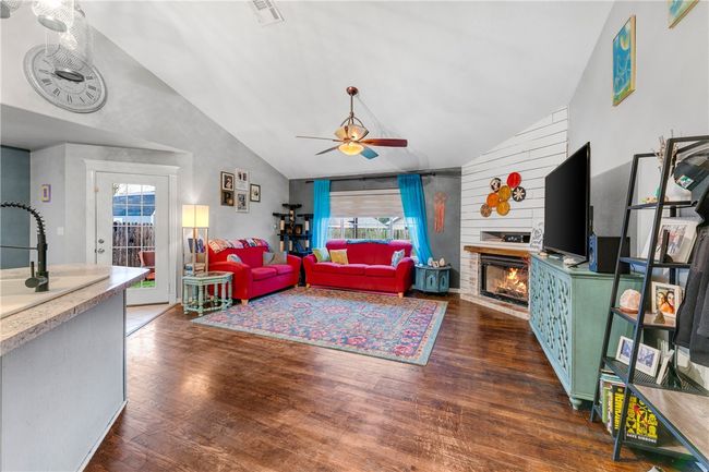 1409 Sunrise Cir, House other with 3 bedrooms, 2 bathrooms and null parking in Siloam Springs AR | Image 6