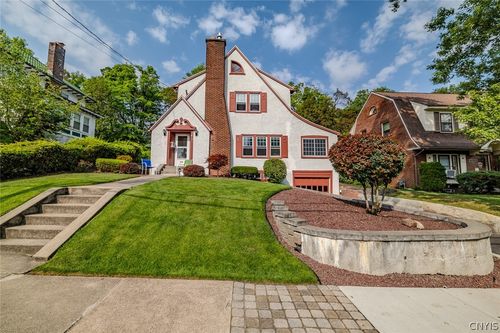 256 Shotwell Park, Syracuse, NY, 13206-3259 | Card Image