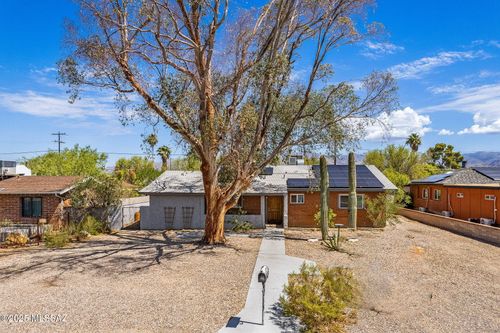 6219 E Rosewood Street, Tucson, AZ, 85711 | Card Image