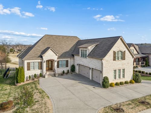 1625 Foxland Blvd, Gallatin, TN, 37066-4350 | Card Image