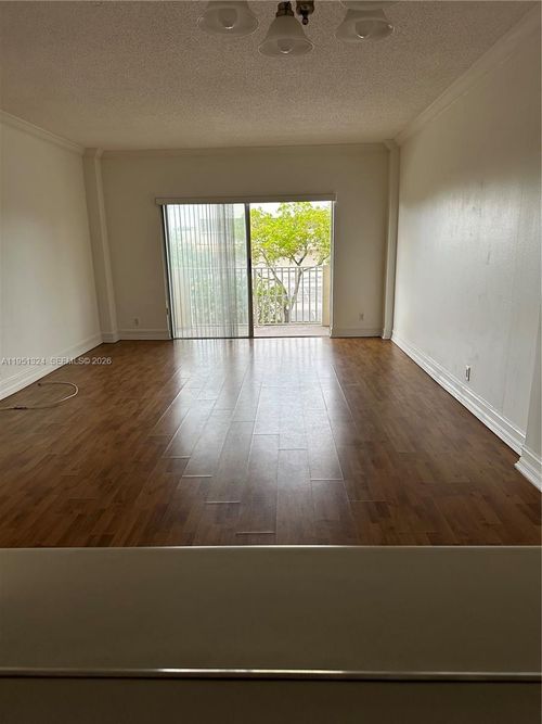2c-1455 N Treasure Dr, North Bay Village, FL, 33141-4101 | Card Image