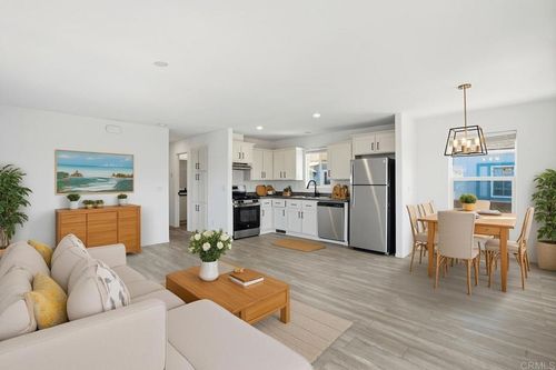 spc-18-3890 Sipes Ln, San Ysidro, CA, 92173-4810 | Card Image