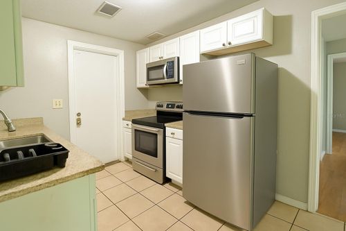 8941 8th Ave, Jacksonville, FL, 32208-2141 | Card Image