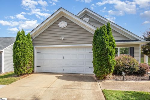 662 Branch View Dr, Boiling Springs, SC, 29316-4836 | Card Image