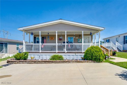 295-5145 Yellowwood Dr Sw, Navarre, OH, 44662-8322 | Card Image