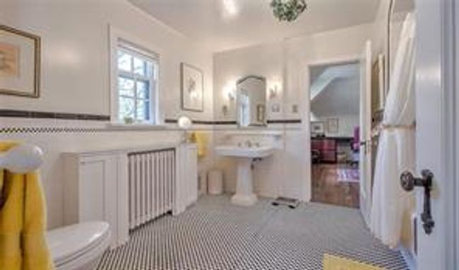 2722 Montcalm Cres Sw, House detached with 4 bedrooms, 2 bathrooms and 3 parking in Calgary AB | Image 30