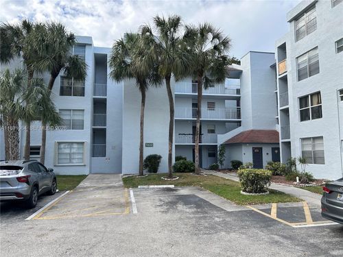 apt-404-9430 Live Oak Pl, Davie, FL, 33324-4735 | Card Image