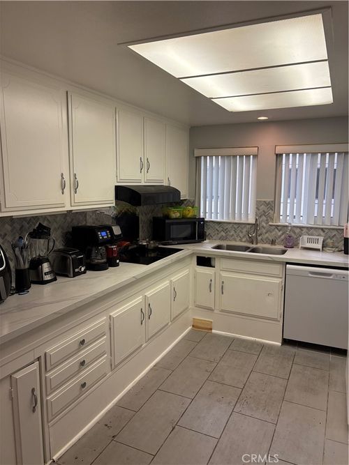 o-2118 Via Puerta, Laguna Woods, CA, 92637-2438 | Card Image