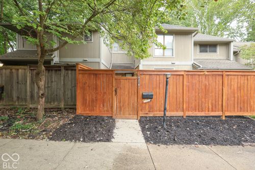 4216 Foxglove Trce, Indianapolis, IN, 46237-1316 | Card Image