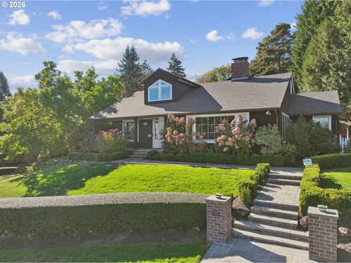 908 Sw Davenport St, Portland, OR, 97201-2222 | Card Image