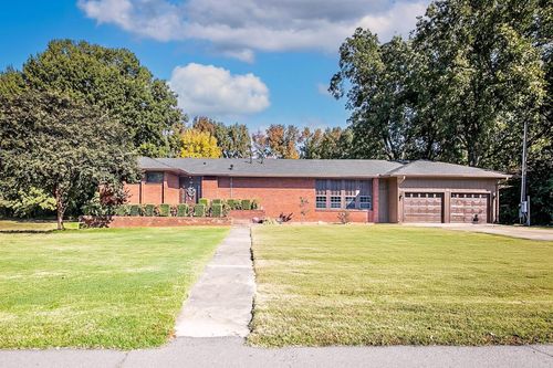 210 Jackson St, Carlisle, AR, 72024-9483 | Card Image