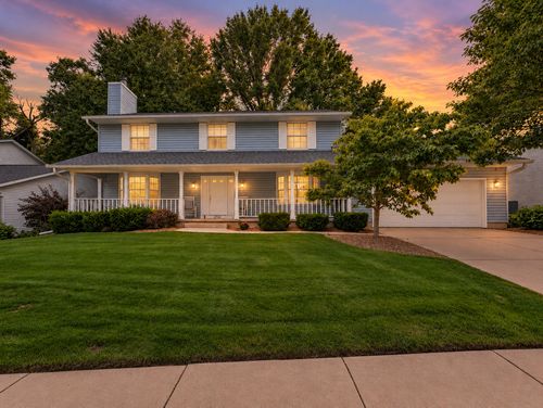 3707 75th Street Ct, Moline, IL, 61265-8052 | Card Image