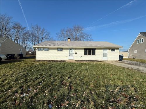 107 Revere Rd, Grand Island, NY, 14072-2815 | Card Image