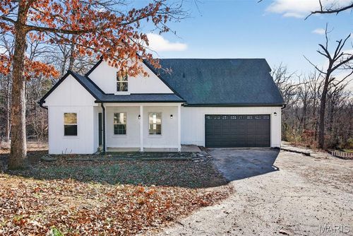 6666 Deerwood Dr, Cedar Hill, MO, 63016-3452 | Card Image