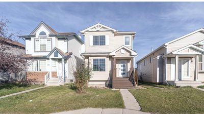 5324 Martin Crossing Dr Ne, House other with 4 bedrooms, 2 bathrooms and 2 parking in Calgary AB | Image 2