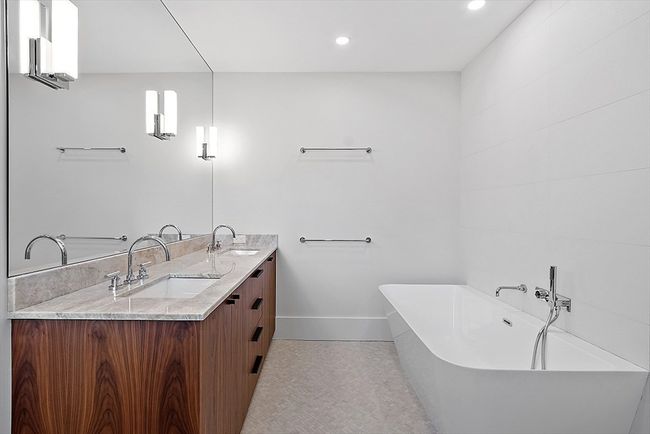 21 - 21 Bedford Rd, House attached with 4 bedrooms, 4 bathrooms and 2 parking in Carlisle MA | Image 6