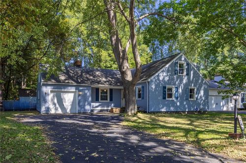 76 Creekwood Dr, Greece, NY, 14626-1530 | Card Image