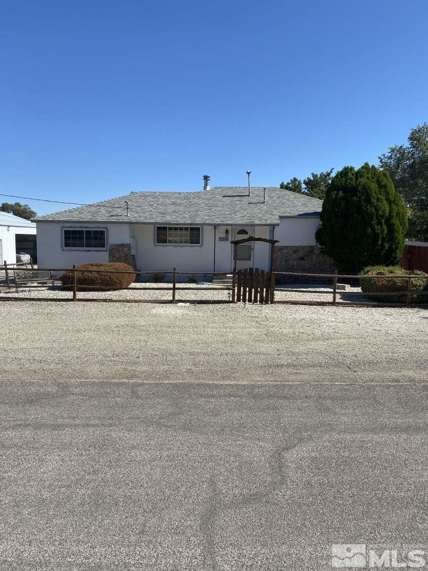 River Ave, Yerington, NV 89447