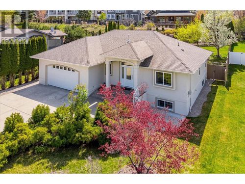 509 Curlew Dr, Kelowna, BC, V1W4K9 | Card Image