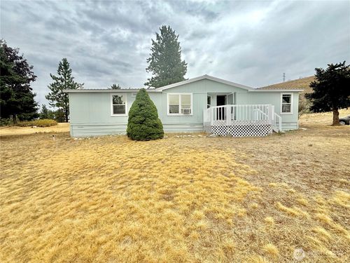 116 Crumbacher Rd, Tonasket, WA, 98855-9432 | Card Image