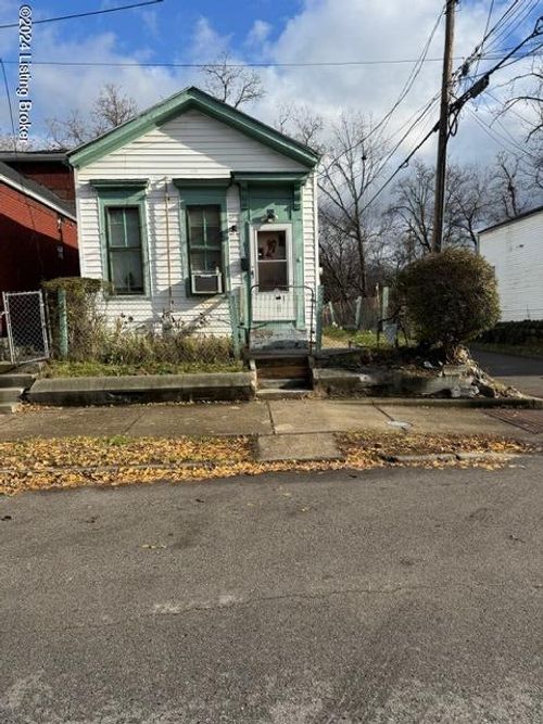 615 Dr W J Hodge St, Louisville, KY, 40203-3545 | Card Image