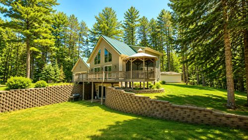11260 Bishop Ln, Tomahawk, WI, 54487-9516 | Card Image