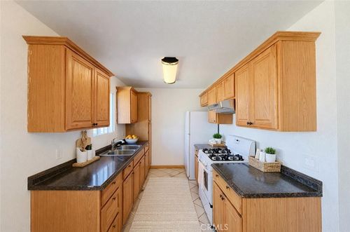 apt-b-5834 Ferguson Dr, Commerce, CA, 90022-4284 | Card Image