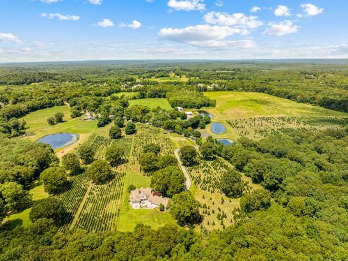 57 Nw Corner Rd, Preston, CT, 06365-8717 | Card Image