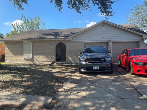 12831 Nyack Dr, Houston, TX, 77089-6333 | Card Image