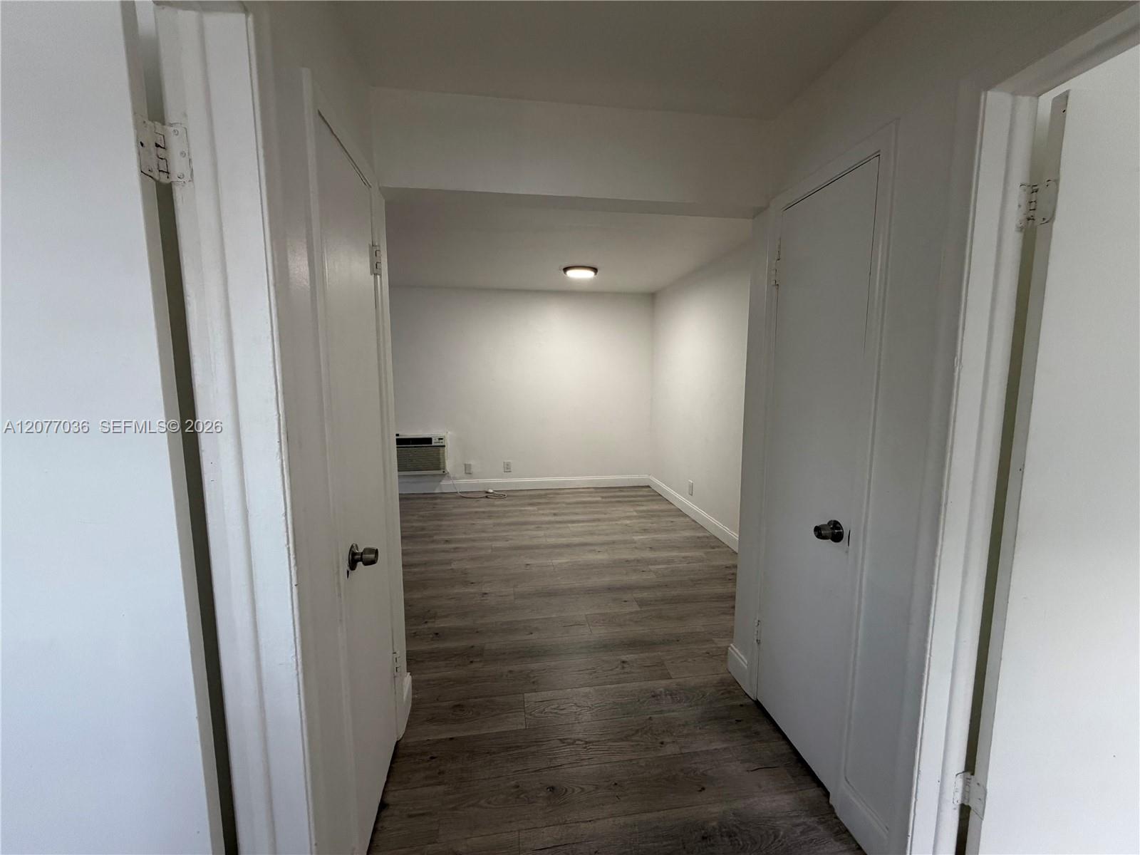 Residential Lease in Riviera Beach 4