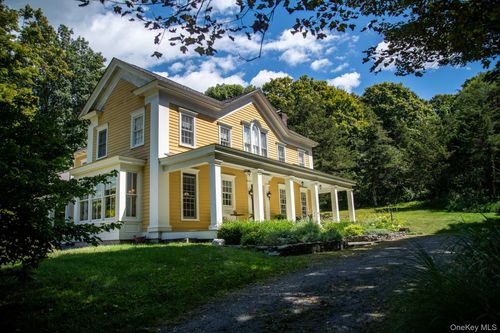 37 Morehouse Ln, Milan, NY, 12571-4500 | Card Image