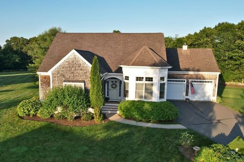 75-75 Country Way, Dartmouth, MA, 02748-1229 | Card Image