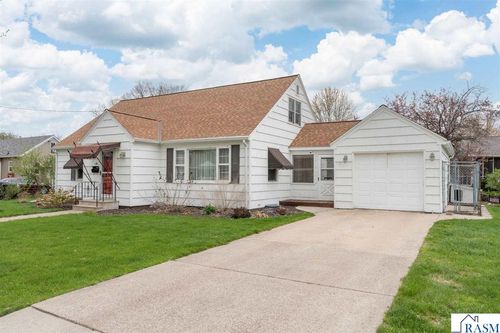 110 Agency Road, Mankato, MN, 56001 | Card Image