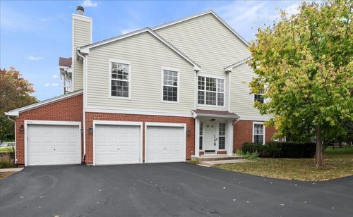 902 Sparta Ct, Vernon Hills, IL, 60061-3423 | Card Image