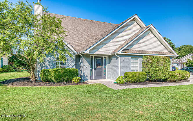 Red Bay Way, Knoxville, TN 37919