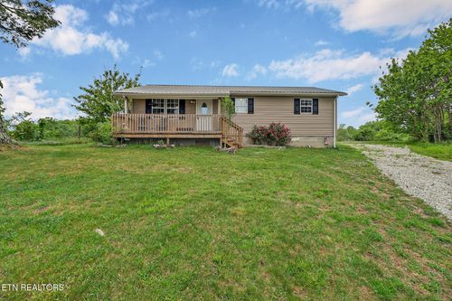 921 Barney Holt Rd, Jamestown, TN, 38556 | Card Image