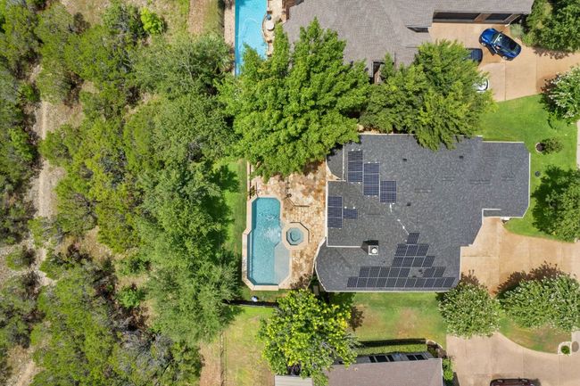 Residents also benefit from a prime location just minutes from the Hill Country Galleria, Lake Austin, and an array of shopping, dining, and entertainment options—making everyday convenience feel effortless. | Image 35