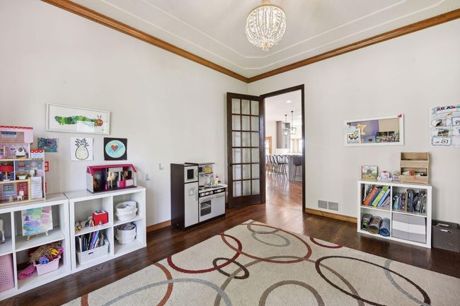 10481 Bluff Rd, House other with 5 bedrooms, 4 bathrooms and null parking in Eden Prairie MN | Image 17