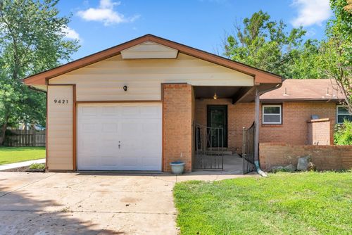 9421 W 16th St N, Wichita, KS, 67212-1004 | Card Image