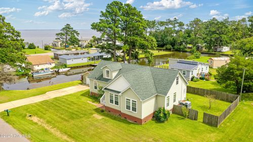 120 Woodhouse Dr, Grandy, NC, 27939-9799 | Card Image