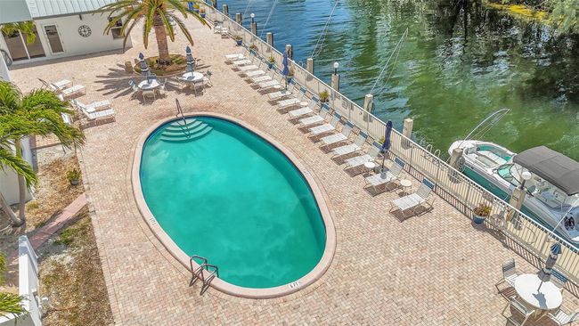 APT-401D - 2860 Ne 14 Th Street Cswy, Condo with 2 bedrooms, 2 bathrooms and null parking in Pompano Beach FL | Image 55